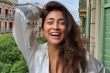 நடிகை ஸ்ரேயாவின் முழு சொத்து மதிப்பு.. என்ன, இத்தனை கோடியா