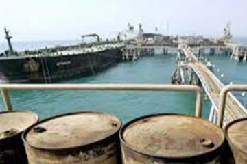 නැවතත් දැඩි ඉන්ධන අර්බුදයක්...?  ඉන්ධන නැවට ගෙවන්න ඩොලර් නෑ