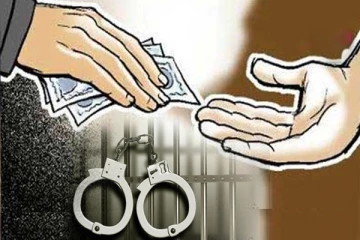 கொழும்பில் இலஞ்சம் பெற்ற நீதிபதி கைது!