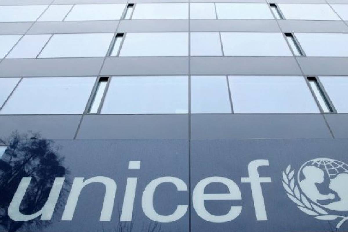 லெபனானில் மனிதாபிமான நெருக்கடி: நாளொன்றுக்கு 19,000 சிறுவர்கள் இடம்பெயர்வு | 19 000 Children Displaced Per Day Lebanon லெபனானில் மனிதாபிமான நெருக்கடி: நாளொன்றுக்கு 19,000 சிறுவர்கள் இடம்பெயர்வு | 19 000 Children Displaced Per Day Lebanon