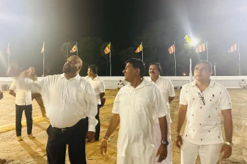அரசியல் கைதிகள் இருவர் விடுதலை
