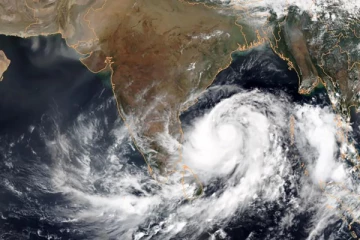 வங்கக்கடலில் இன்று மாலை புயல் உருவாகிறது! வானிலை ஆய்வு மையம் வெளியிட்டுள்ள முக்கிய தகவல்