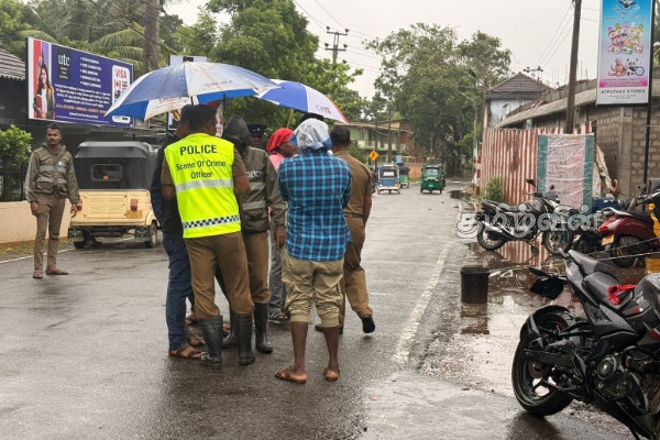யாழ்.திருநெல்வேலியில் வாள்வெட்டு - ஒருவர் பலி | Sword Attack In Jaffna One Person Killed