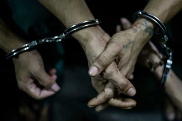 யாழ் போதனா வைத்தியசாலையில் ; குழப்பத்தில் ஈடுபட்ட மூவர் கைது