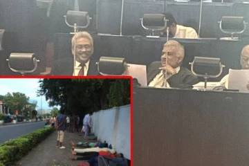 நாடாளுமன்ற அமர்வில் சிரித்து மகிழும் கோட்டாபய - ரணில்! அதிருப்தியில் மக்கள் (Photos)
