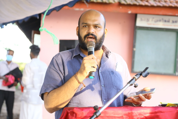 மலையக மக்களுக்கு தீர்வு பெற்றுக்கொடுக்க குரல்கொடுப்போம்! சாணக்கியன் வழங்கிய உறுதி (படங்கள்) - ஐபிசி தமிழ்