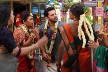 பாரதியால் கர்ப்பதை ஈடுகட்ட வெண்பா போட்ட பிளான்.. கோவிலில் பளார் விட்டு சரிகட்டிய கண்ணம்மா..