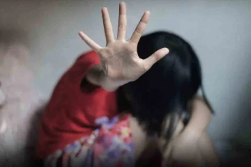 கிளிநொச்சியில் காதலர் தினத்தன்று சிறுமிக்கு நேர்ந்த கதி