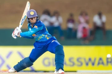 ஒரு நாள் கிரிக்கெட்டில் வரலாற்றுச் சாதனை படைத்த விஷ்மி குணரத்னே