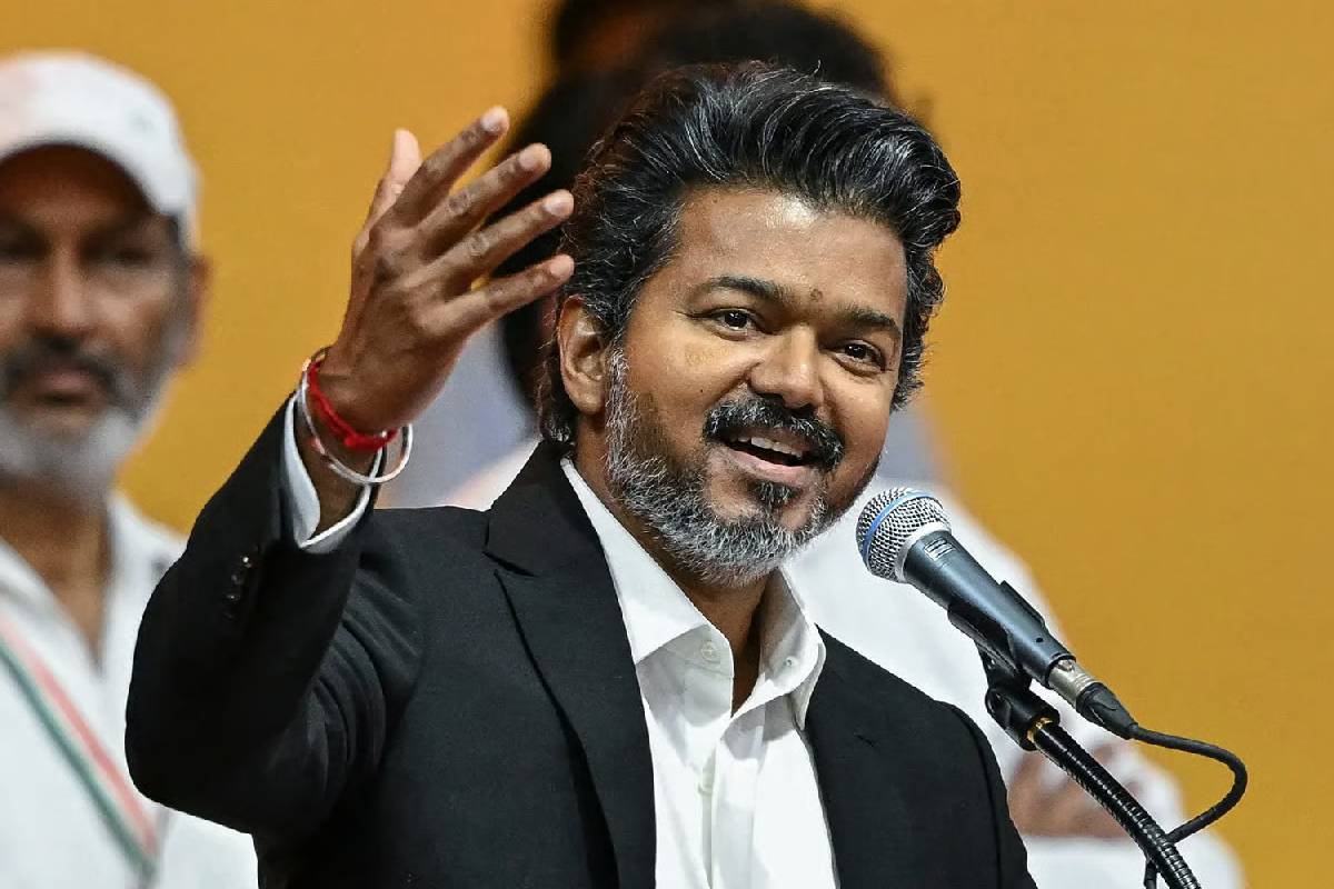 இடைத்தேர்தல் திகதியை அறிவித்த தேர்தல் ஆணையம் - தமிழ்நாட்டிற்கு எப்போது? | Eci Announced By Election For 3 States When For Tn இடைத்தேர்தல் திகதியை அறிவித்த தேர்தல் ஆணையம் - தமிழ்நாட்டிற்கு எப்போது? | Eci Announced By Election For 3 States When For Tn