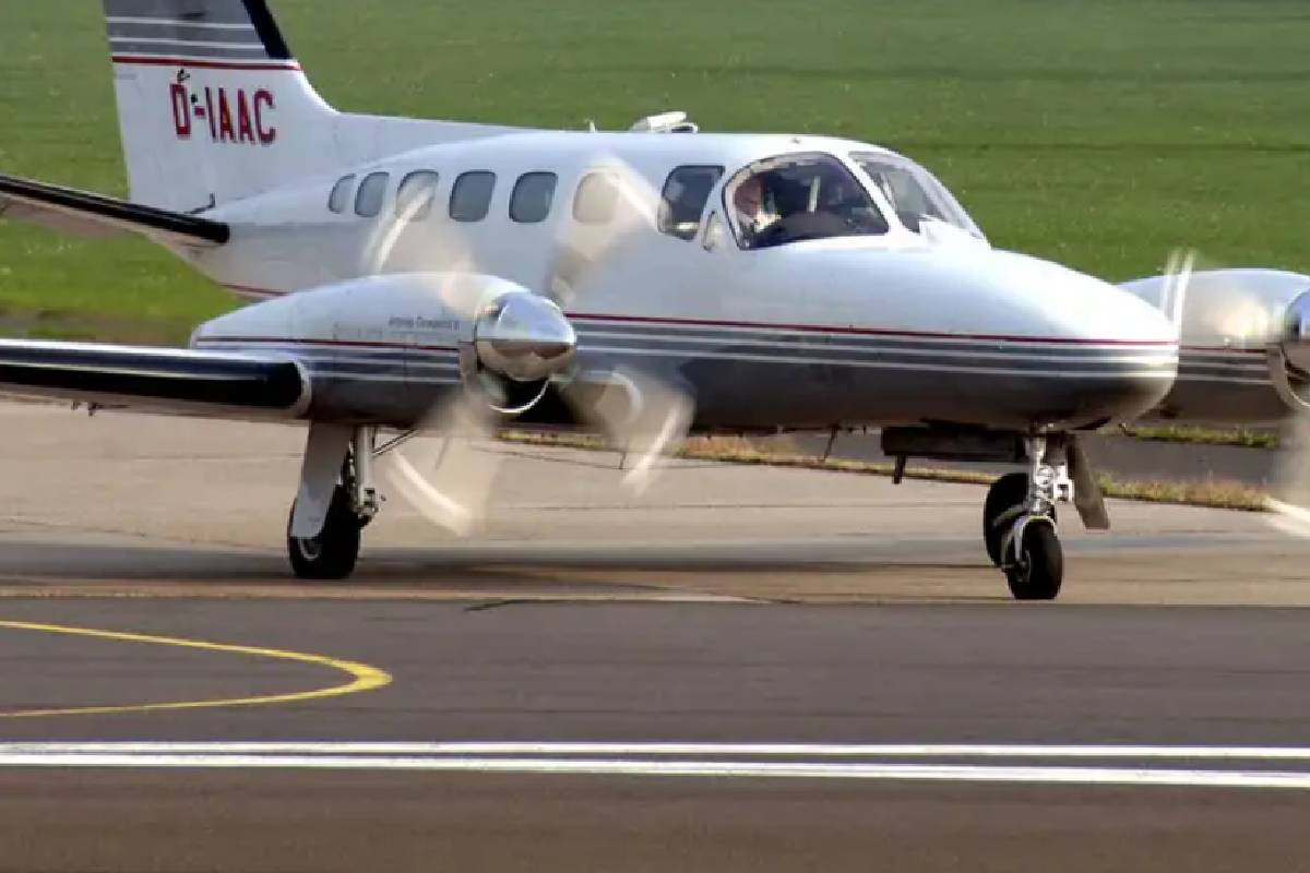 வெளிநாடொன்றில் சிறப்பு விமான விபத்தில் 8 பேர் பலி | Alaska Charter Flight Crash Kills 8 வெளிநாடொன்றில் சிறப்பு விமான விபத்தில் 8 பேர் பலி | Alaska Charter Flight Crash Kills 8