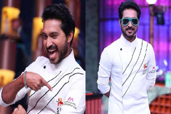 சர்ச்சைகளுக்கு மத்தியிலும் இப்படியா? மீண்டும் கொளுத்தி போட்ட மாதம்பட்டி ரங்கராஜ்! | Madhampatty Rangaraj New Click With First Wife சர்ச்சைகளுக்கு மத்தியிலும் இப்படியா? மீண்டும் கொளுத்தி போட்ட மாதம்பட்டி ரங்கராஜ்! | Madhampatty Rangaraj New Click With First Wife