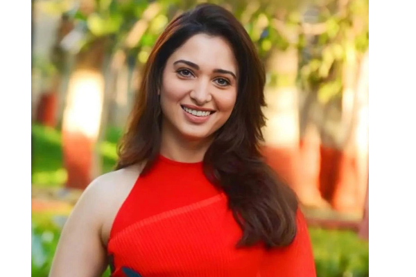 வழக்கில் சிக்கிய நடிகை தமன்னா ; கைதாகவுள்ள பல பிரபலங்கள் | Actress Tamanna Caught In Case