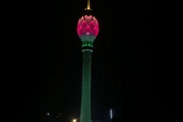 නෙළුම් කුළුණ බලන්න යනවා නම් ඔබ දැනගත යුතුදෙයක් ගැන පණිවිඩයක්