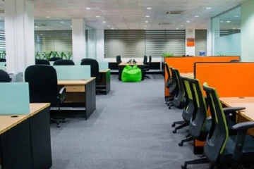 இலங்கையில் இன்று விடுமுறையில் உள்ளவர்களுக்கு அவசர அறிவுறுத்தல்