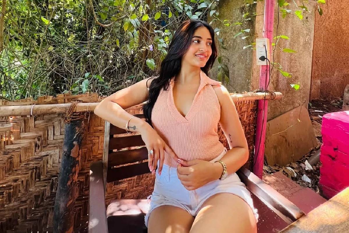 நிச்சயமான 6 மாதத்தில் பிரித்வி ஷாவை பிரிவதாக அறிவித்துள்ள அவரது காதலி | Cricketer Prithvi Shaw Akriti Engagement Call Off நிச்சயமான 6 மாதத்தில் பிரித்வி ஷாவை பிரிவதாக அறிவித்துள்ள அவரது காதலி | Cricketer Prithvi Shaw Akriti Engagement Call Off