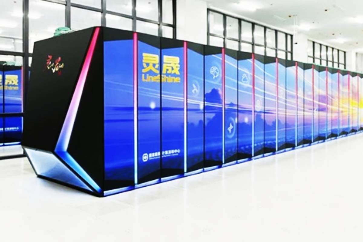 உலகின் அதிவேக சூப்பர் கணினி வரிசையில் சீனா முதலிடம்! | China Lineshine Supercomputer Tops Top500