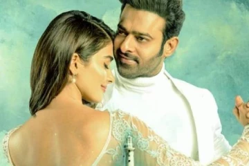 ராதே ஷ்யாம்-ஆல் நடுரோட்டுக்கு வந்த தயாரிப்பாளர்! 200 கோடி பட்ஜெட்டுக்கு ஈடுகட்டிய பிரபாஸ்