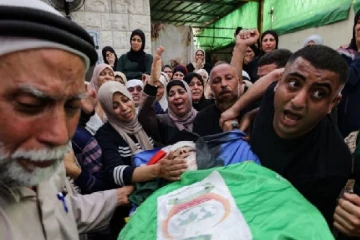 18 வயது பாலஸ்தீனிய சிறுவனை சுட்டுக்கொன்ற இஸ்ரேல் ராணுவம்: 3 பேர் கைது