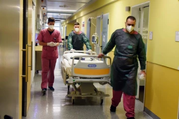 ஜேர்மனியை உலுக்கும் கொரோனா! ஒரே நாளில் 384 பேர் பலி.. 80,000ஐ கடந்த பாதிப்பு