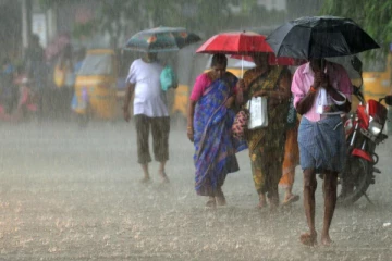 தமிழகத்தில் இன்று 21 மாவட்டங்களில் கனமழை பெய்யும்- வானிலை மையம் எச்சரிக்கை