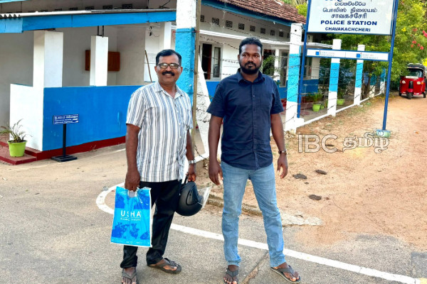 சாவகச்சேரி நகராட்சி மன்ற உபதலைவர் - உறுப்பினருக்கு எதிராக பெண்ணொருவர் காவல்துறை முறைப்பாடு | Complaint Against Chavakachcheri Officials