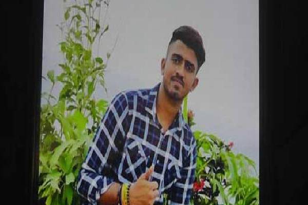 தினுஷ லக்ஷான் தாக்கப்பட்ட விவகாரம்; போதைபொருள் விவகாரம் என்கின்றது பொலிஸ்! | Srilankan Boxer Was Attacked