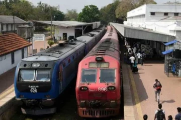 புகையிரத பருவச்சீட்டை இரத்து செய்வதற்கு யோசனை!