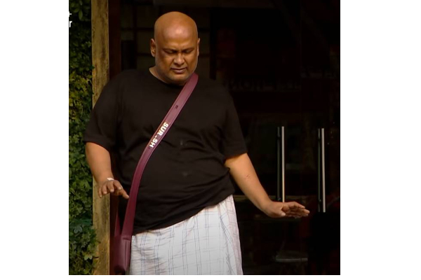 பிக்பாஸ் நிகழ்ச்சியில் இருந்து திடீரென வெளியேறிய போட்டியாளர் - காரணம் என்ன? | Bb Ultimate Suresh Chakkravarthi Evication Bb