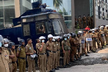 தேர்தலுக்காக ஆயிரக்கணக்கில் குவிக்கப்பட்டுள்ள பொலிஸார்