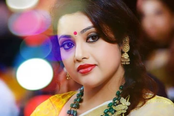 2 மணி நேரத்திற்கு 13 லட்சம் வாங்கிய மீனா - உண்மை உடைத்த பிரபலம்!