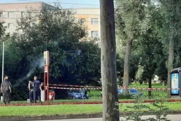 ஜேர்மனியில் பயங்கரம்! பிரபல நகரில் கத்தி குத்து தாக்குதல்: உள்ளூர் மக்களுக்கு பொலிஸ் எச்சரிக்கை