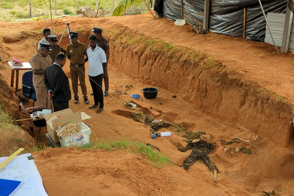 விகாரைகள் அமைப்பது மனித எச்சங்களை மறைப்பதற்காகவே..! செல்வம் எம்.பி குற்றச்சாட்டு | Sri Lankan Diaspora Armed Forces