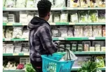 சமைத்த உணவில் தென்பட்ட எலியின் கண்கள்...அதிர்ச்சி அடைந்த வாடிக்கையாளர் ; நடந்தது என்ன?