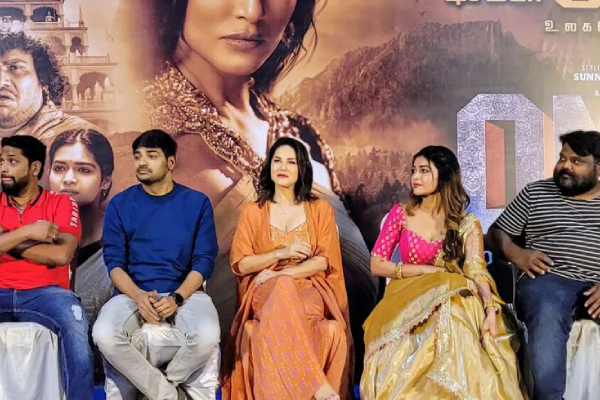 ஏன், என்ன தப்பா ப்ரொஜெக்ட் பண்றீங்க - பிரபல நடிகை கண்ணீர்மல்க பேட்டி | Dharsha Gupta New Controversy ஏன், என்ன தப்பா ப்ரொஜெக்ட் பண்றீங்க - பிரபல நடிகை கண்ணீர்மல்க பேட்டி | Dharsha Gupta New Controversy