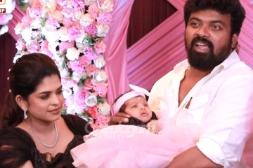 சீரியல் நடிகர் அஸ்வின் கார்த்தி மகளுக்கு வைத்த பெயர்! - Baby Naming Ceremony வீடியோ
