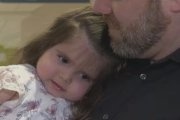 கனடாவில், இரண்டு வயது குழந்தையின் பெற்றோரது உருக்கமான கோரிக்கை