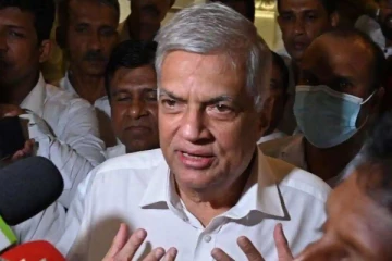 போராட்டக்காரர்களிடம் அடம்பிடிக்கும் ரணில்!