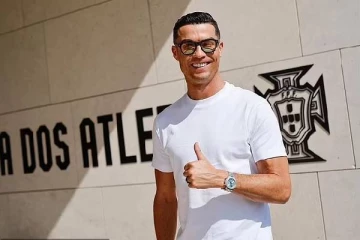 ஒற்றைப் புகைப்படம்.... ரொனால்டோவுக்கு விதிக்கப்பட்ட 99 கசையடி தண்டனை