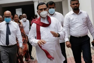 வெளிநாடு சென்றுள்ள பசில் மீண்டும் நாடு திரும்புவது சந்தேகம் (VIDEO)