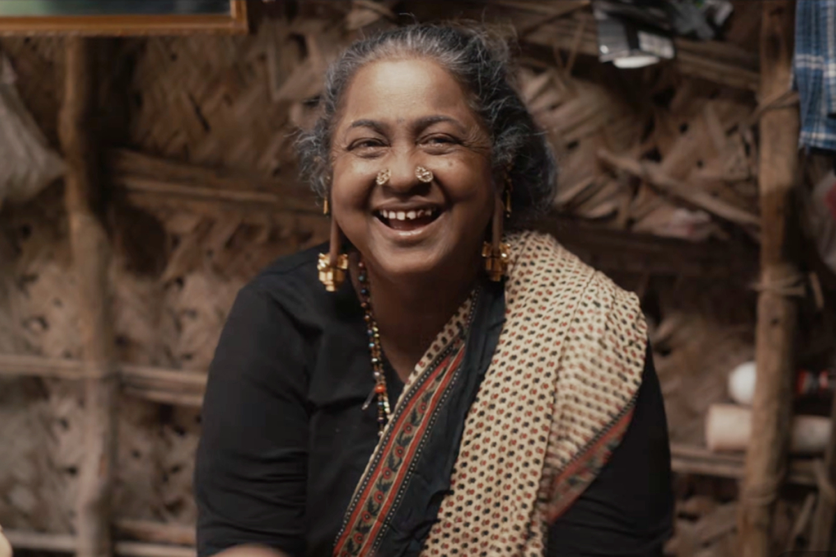 உலகளவில் தாய் கிழவி படம் இதுவரை செய்துள்ள வசூல்.. எவ்வளவு தெரியுமா? | Thaai Kizhavi Worldwide Box Office Report