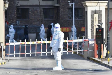 சீனாவை மிரட்டும் கொரோனா - ஒரே நாளில் 13 ஆயிரம் பேருக்கு கெரோனா தொற்று!