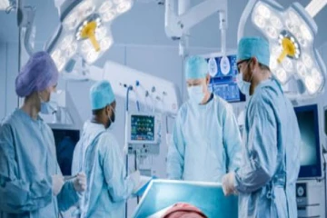 உடலில் 6 நிப்பிள்களை சேர்த்துக் கொண்ட விச்சித்திர மனிதன்! வைரல் வீடியோ