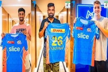 பெண்கள் அணியின் ஜெர்சியுடன் களமிறங்கும் மும்பை இண்டியன்ஸ்! போட்டியை காண குவியும் 19 ஆயிரம் ரசிகைகள்