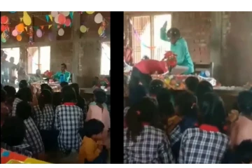 ஆசிரியர் தின விழாவில் மாணவன் செய்த செயல்...; முதுகில் ஓங்கி அடித்த ஆசிரியர் - வைரலாகும் வீடியோ