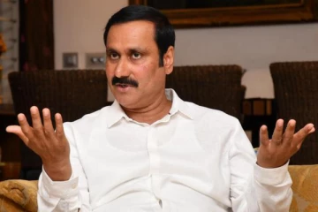 மருத்துவர் இட ஒதுக்கீடு - அரசு முடிவுக்கட்டும் சதியா? அன்புமணி ராமதாஸ் கேள்வி