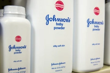 ஜான்சன்ஸ் பேபி பவுடா் விற்பனை நிறுத்தம் - ஜான்சன் அண்ட் ஜான்சன் நிறுவனம் அறிவிப்பு