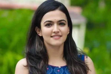 மஞ்சும்மல் பாய்ஸ் பட நடிகருடன் அபர்ணா தாஸிற்கு திருமணம்- அட்டகாசமாக நடந்துள்ள Haldi கொண்டாட்டம், போட்டோஸ்