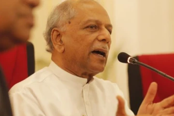 வெளிப்படைத்தன்மையை அரசாங்கம் கையாளும் - தினேஷ் குணவர்தன உறுதி