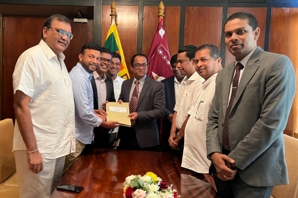 அருண ஜயசேகரவுக்கு எதிரான நம்பிக்கையில்லாப் பிரேரணை : அரச தரப்பின் நடவடிக்கை | No Confidence Motion Against Aruna Jayasekara Govt